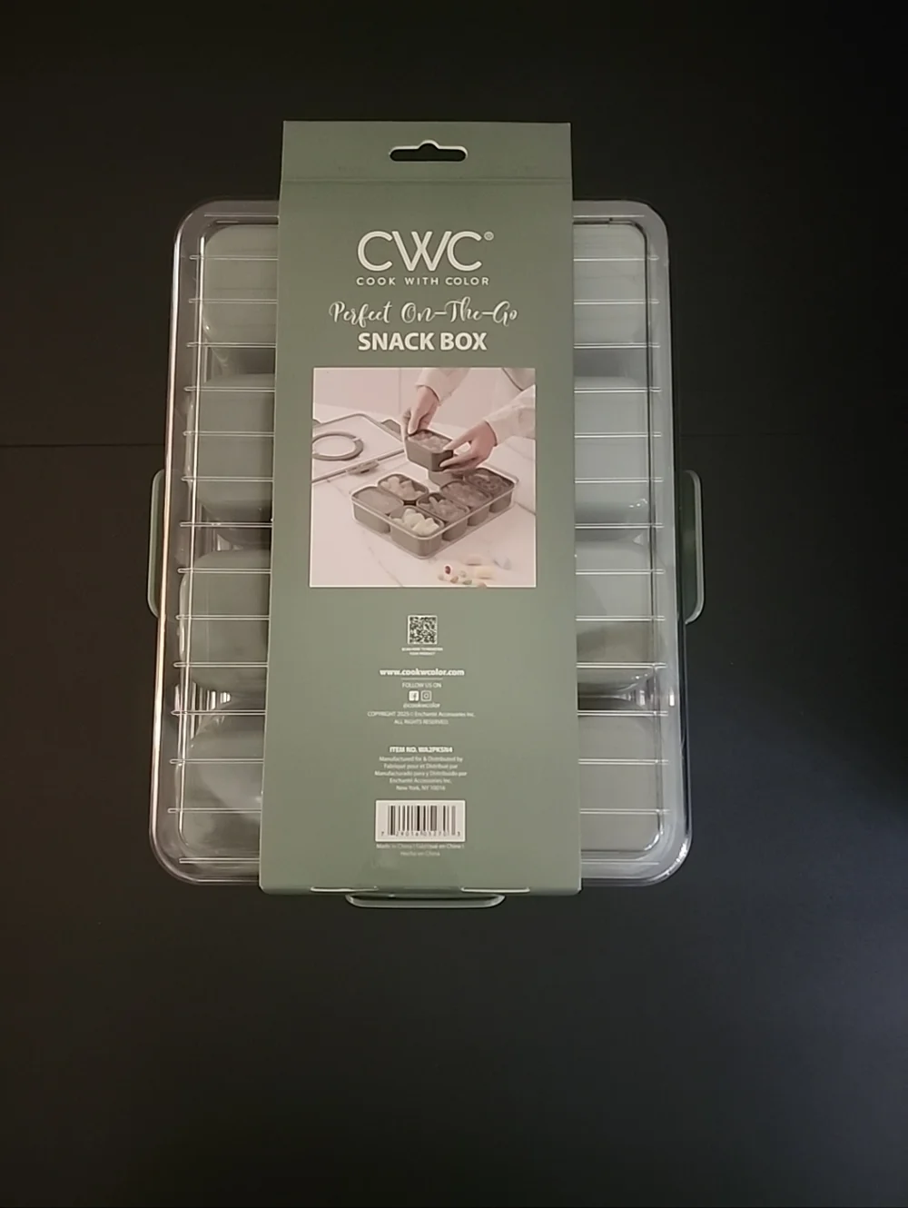 New, Set of 2 Snack Box In Sleeve, Cook With Color, Green, Total 16 Compartments